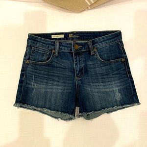 Kut from the Kloth Fray Short sz 4 nwot
